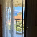 Blu Blu With Castle View *