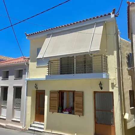 Apartment Blu Blu With Castle View