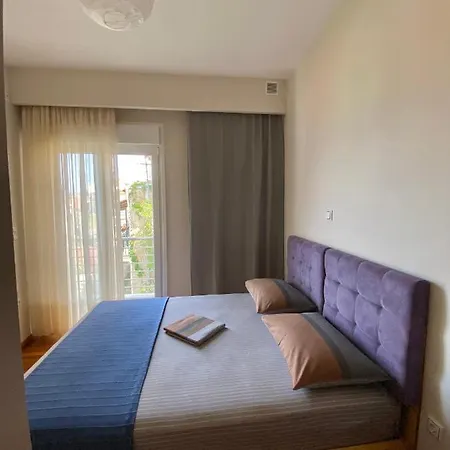 Blu Blu With Castle View *