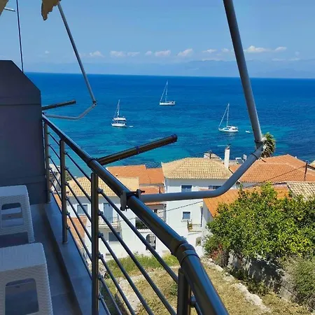 Blu Blu With Castle View Appartement Koróni